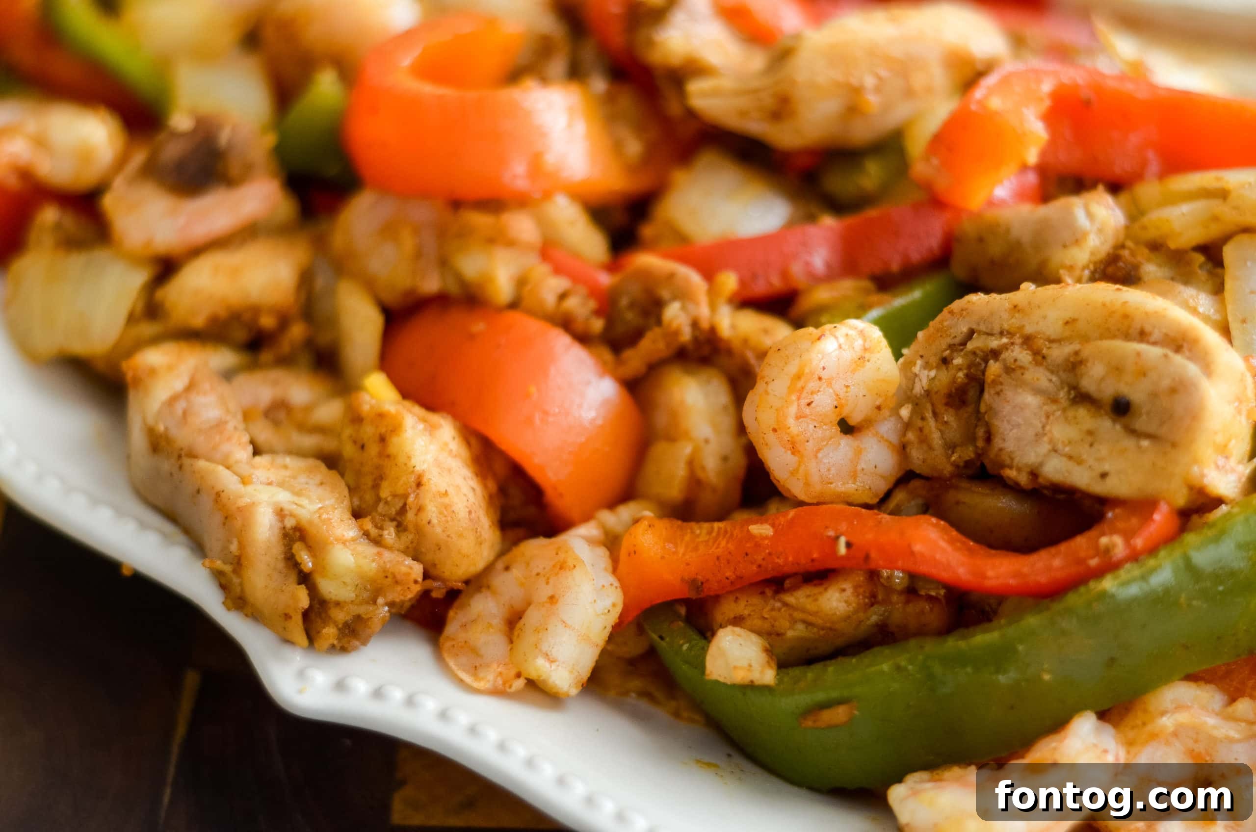 Ninja Foodi Chicken and Shrimp Fajitas