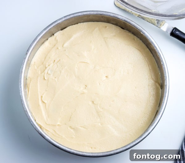 Pineapple cake in the process of baking.